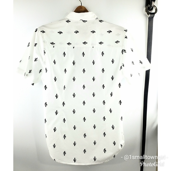 Carbon Cactus Popover Tunic Button Front S - Picture 3 of 7